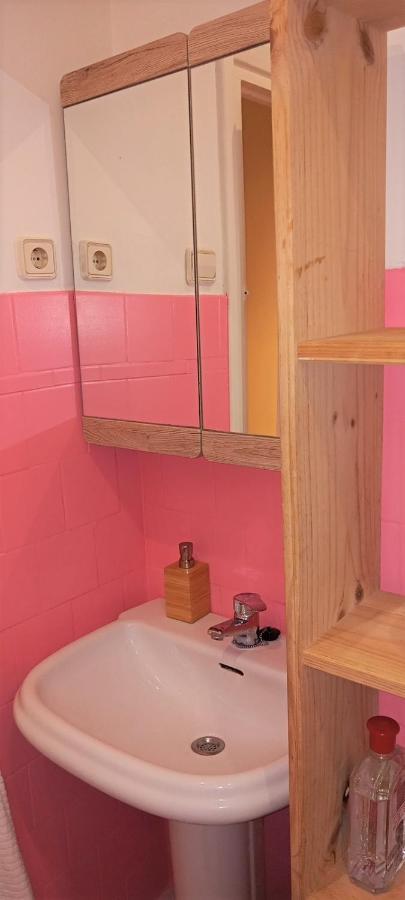 Apartamento Guggenheim Centrico Y Confortable Bilbao Eksteriør billede